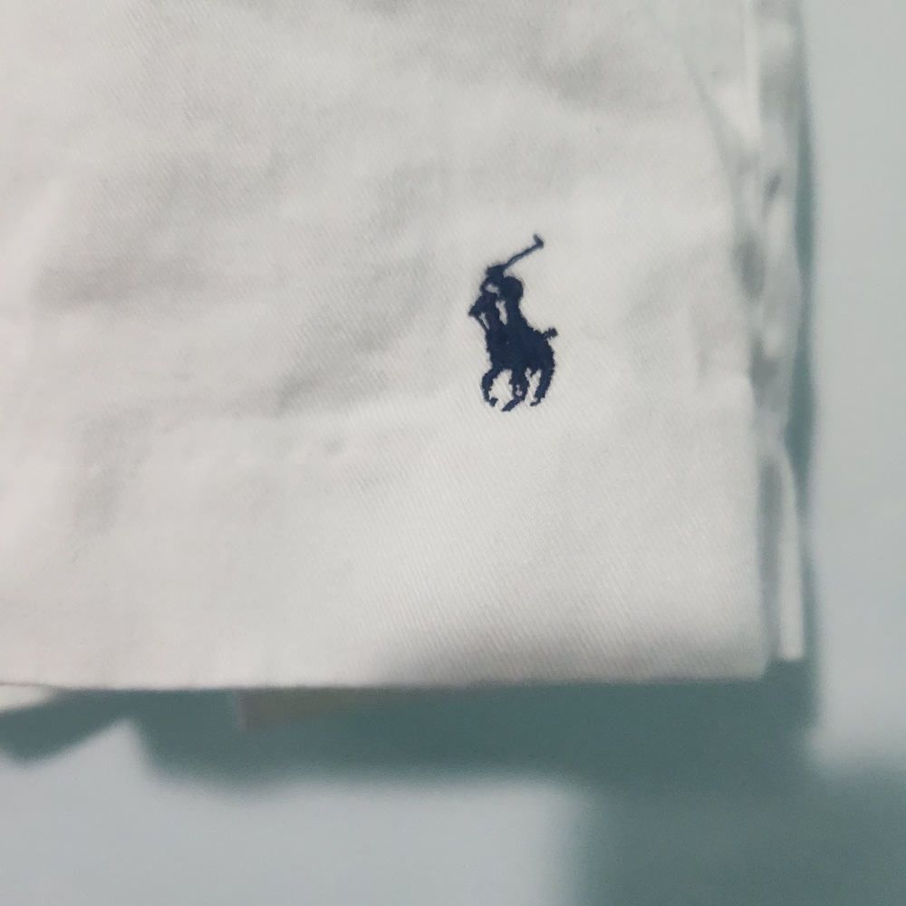 Vintage Ralph Lauren White Shorts. Size 8. RN 67635 - Picture 2 of 15